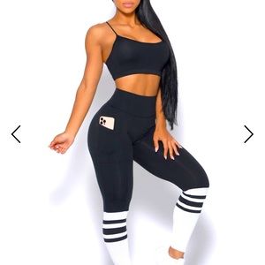 Bombshell Sportswear Sock Leggings size Small!!!